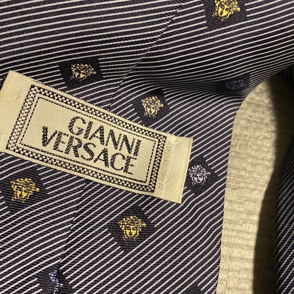 Vintage Gianni Versace - Picture 5 of 5